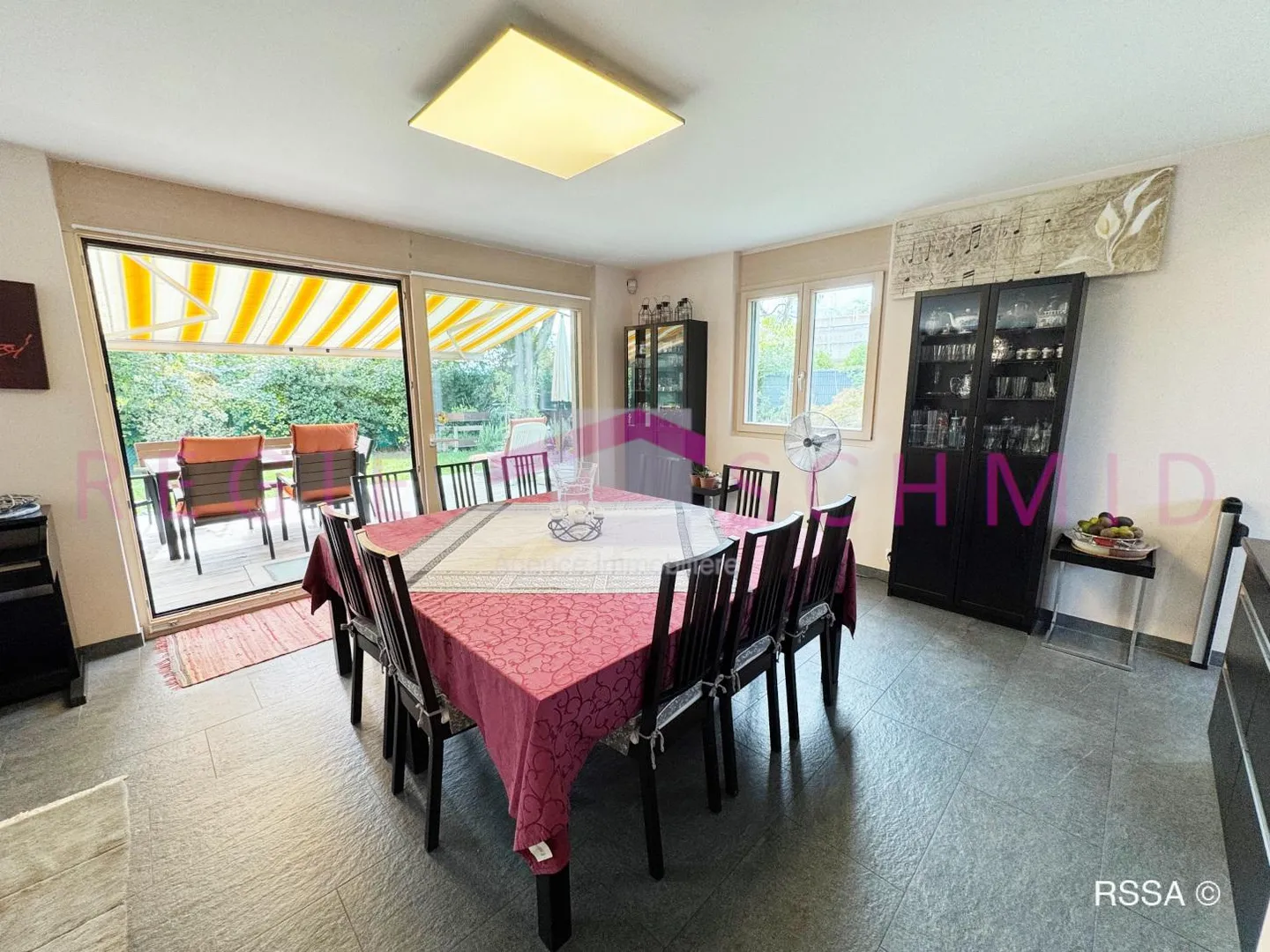 Villa bifamiliare di 7 stanze a Corsier - Foto 4 di 13