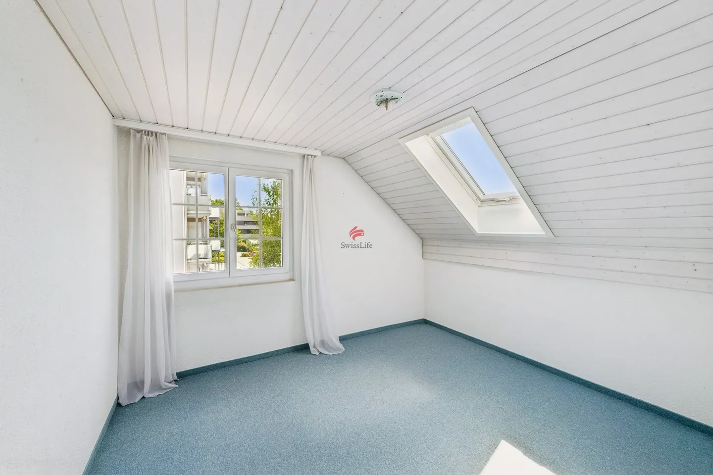 Charming Family Home in Mägenwil - Photo 9 of 13