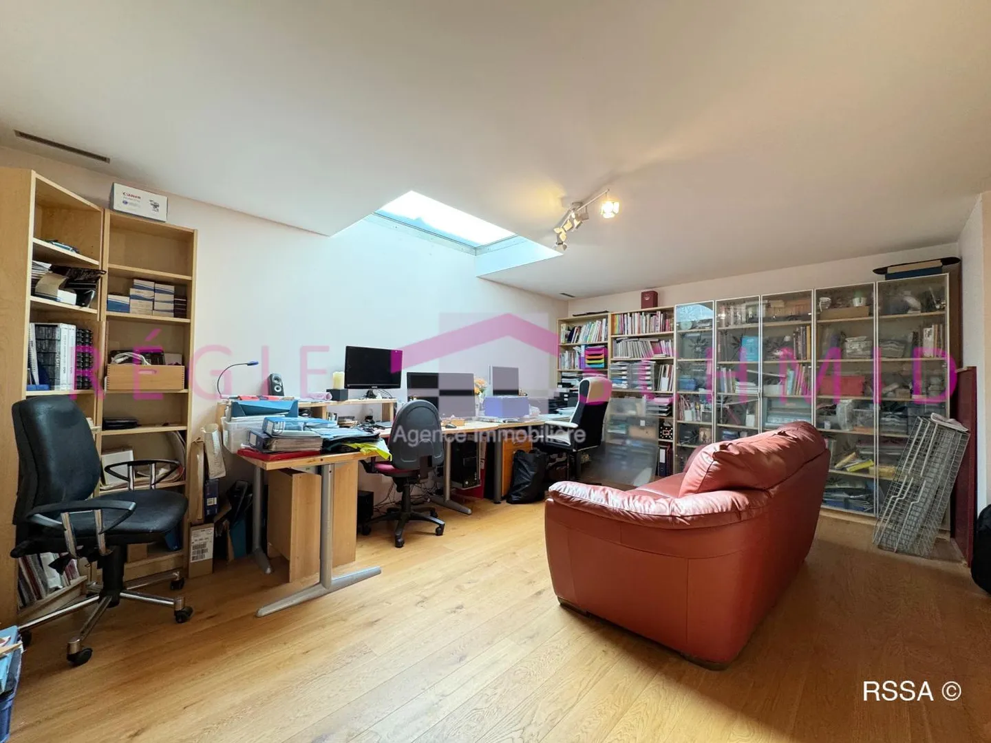 Villa bifamiliare di 7 stanze a Corsier - Foto 12 di 13