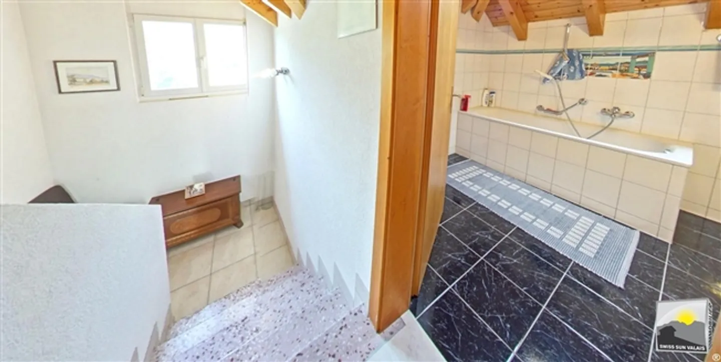 House for sale, Route de Chalais, in Grône, Switzerland - Photo 13 of 20