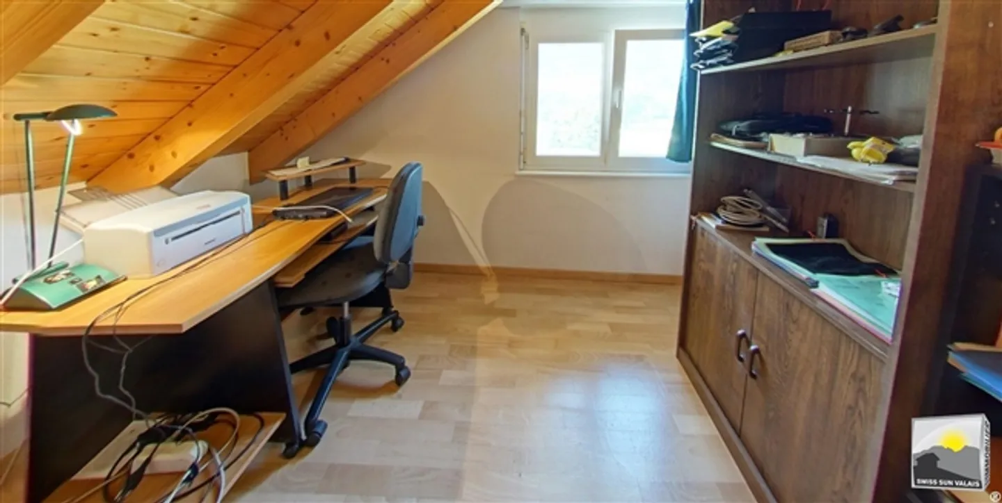 House for sale, Route de Chalais, in Grône, Switzerland - Photo 18 of 20