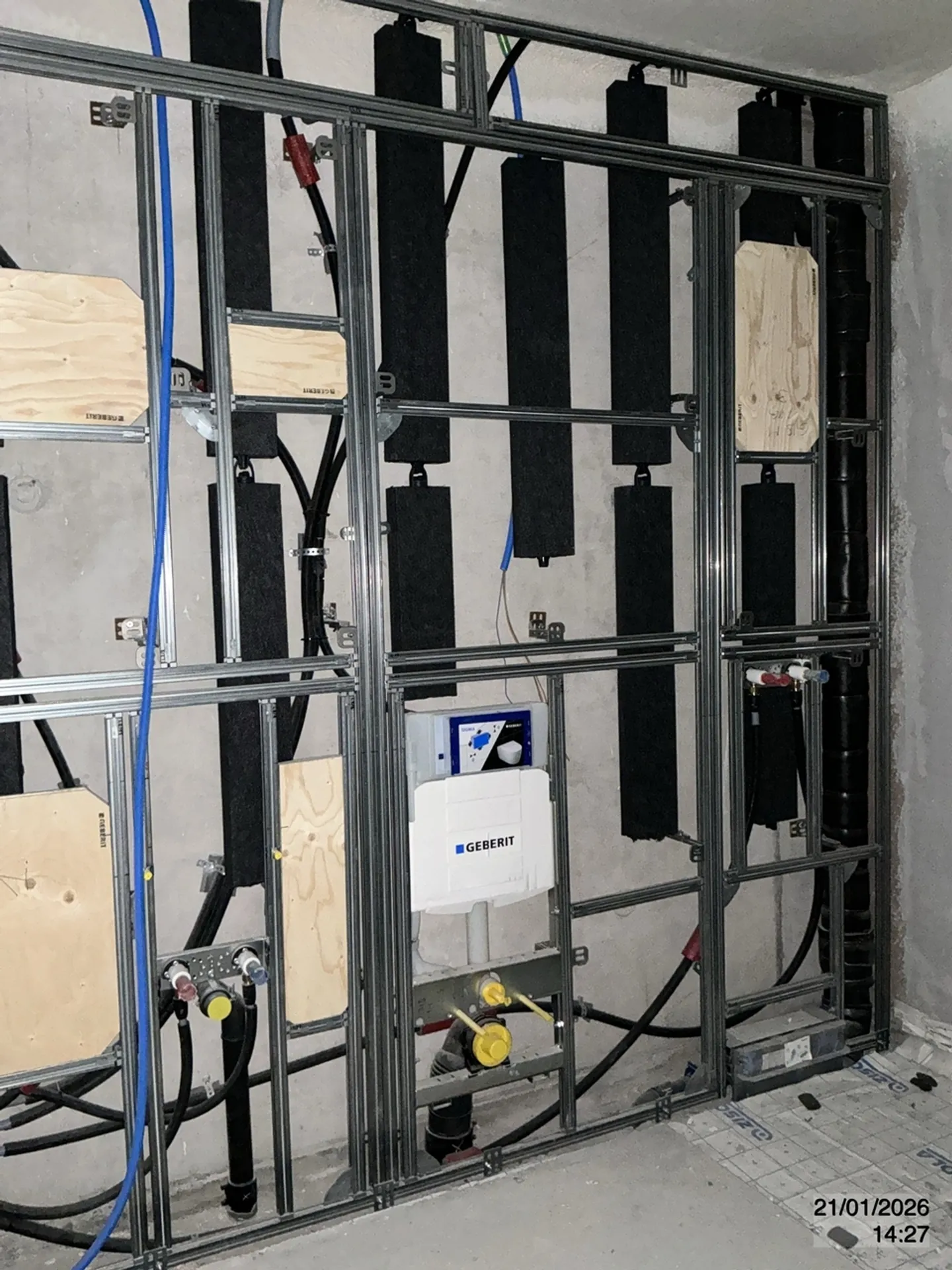 4 camere nuovo edificio a Chur - vivere in città, godere della natura - Foto 8 di 13