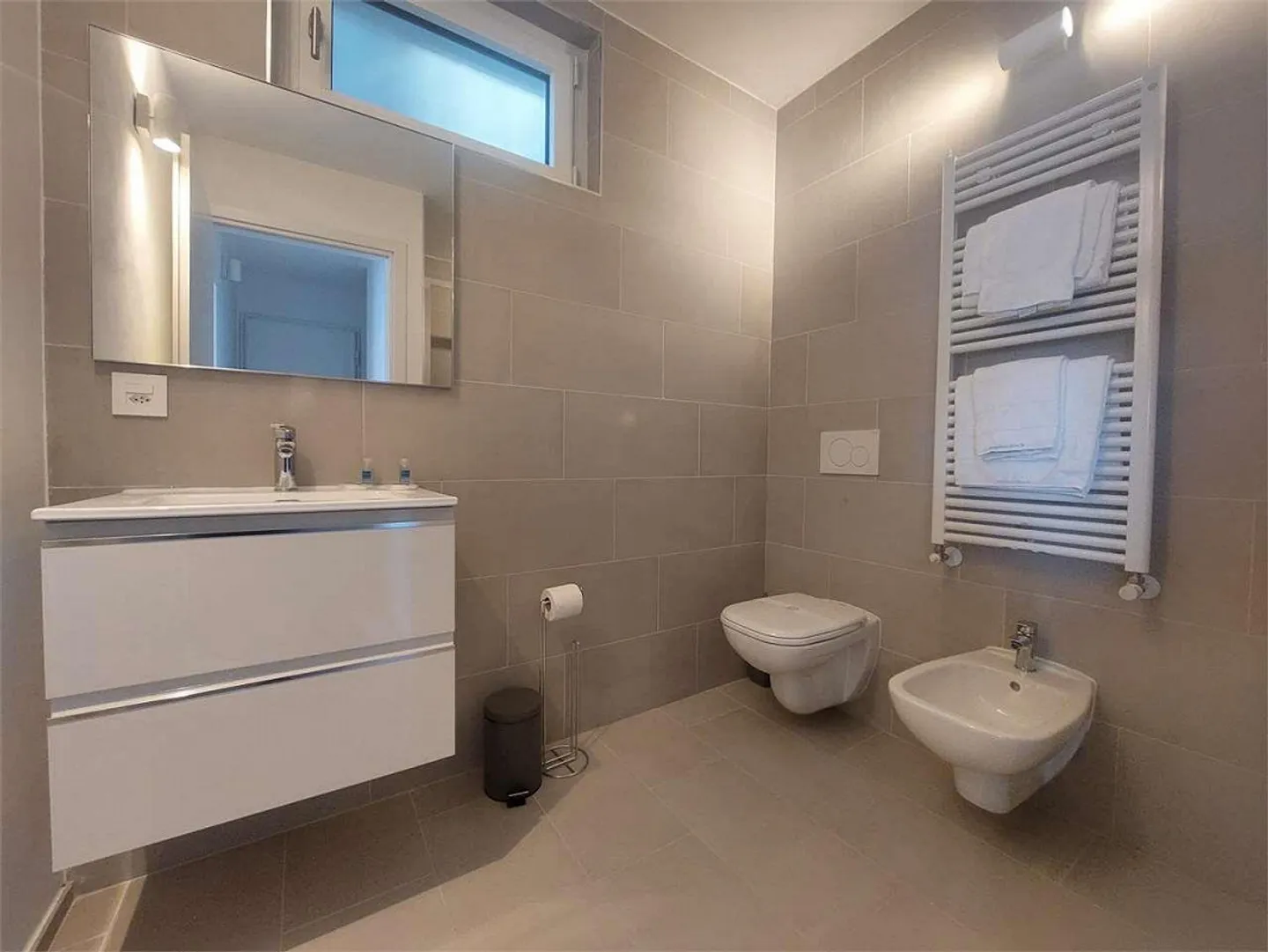 2473_Montagnola, 1,5 locali ristrutturati con vista lago - Foto 5 di 9