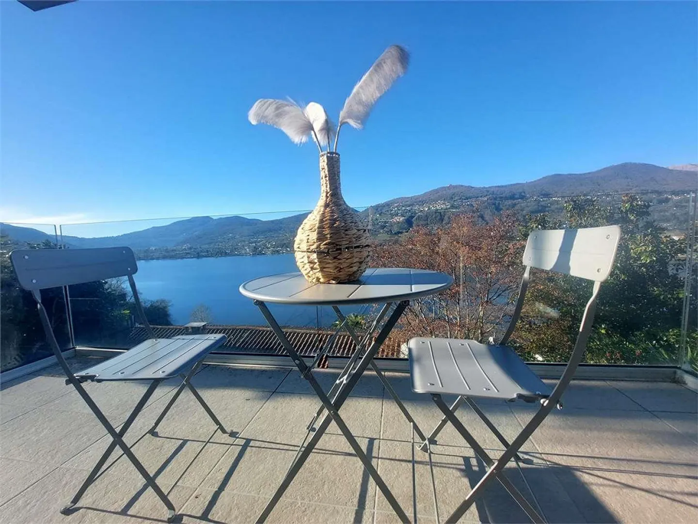 2473_Montagnola, 1,5 locali ristrutturati con vista lago - Foto 6 di 9
