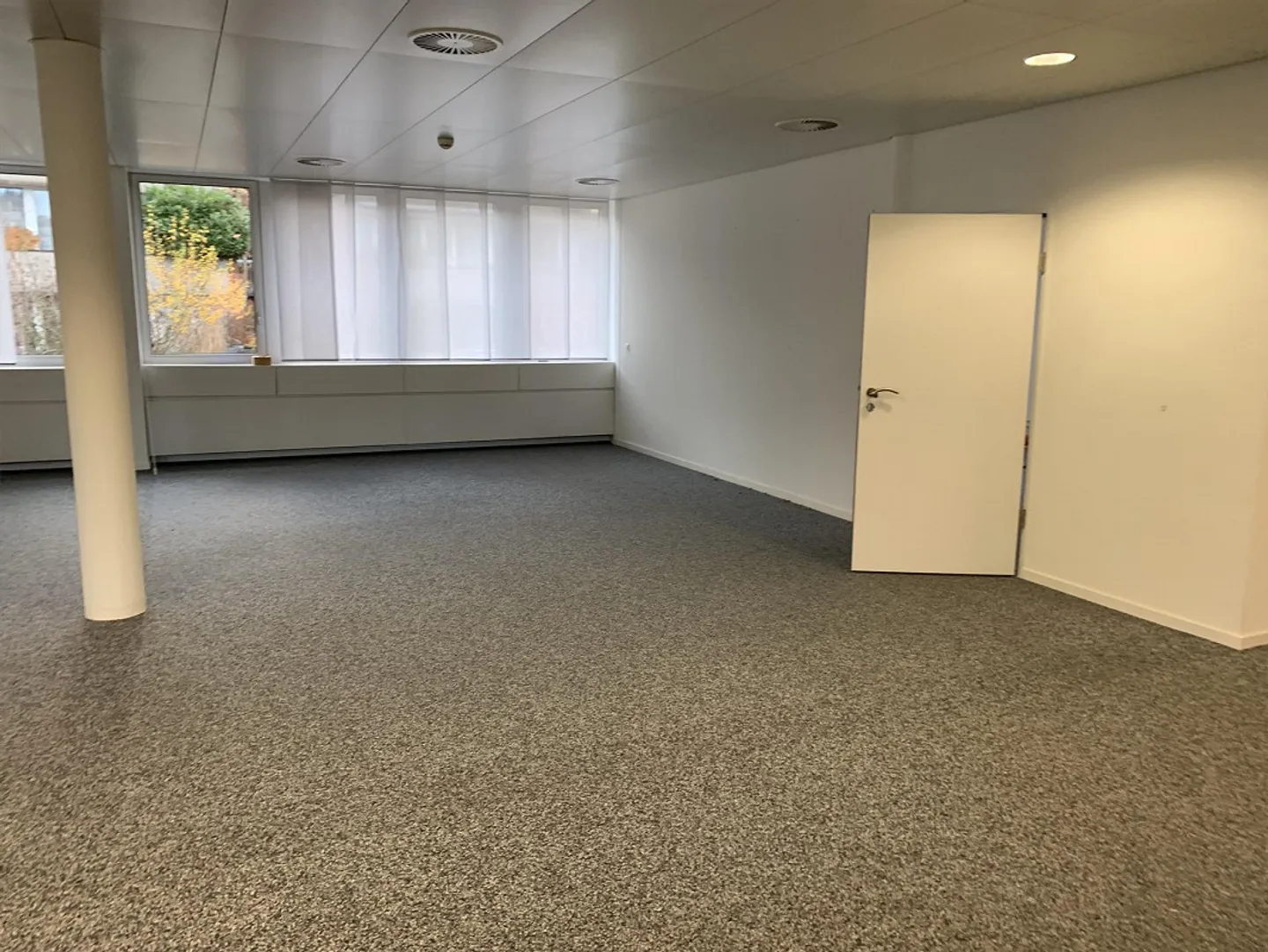 Bureaux modernes à louer - Photo 6 sur 6