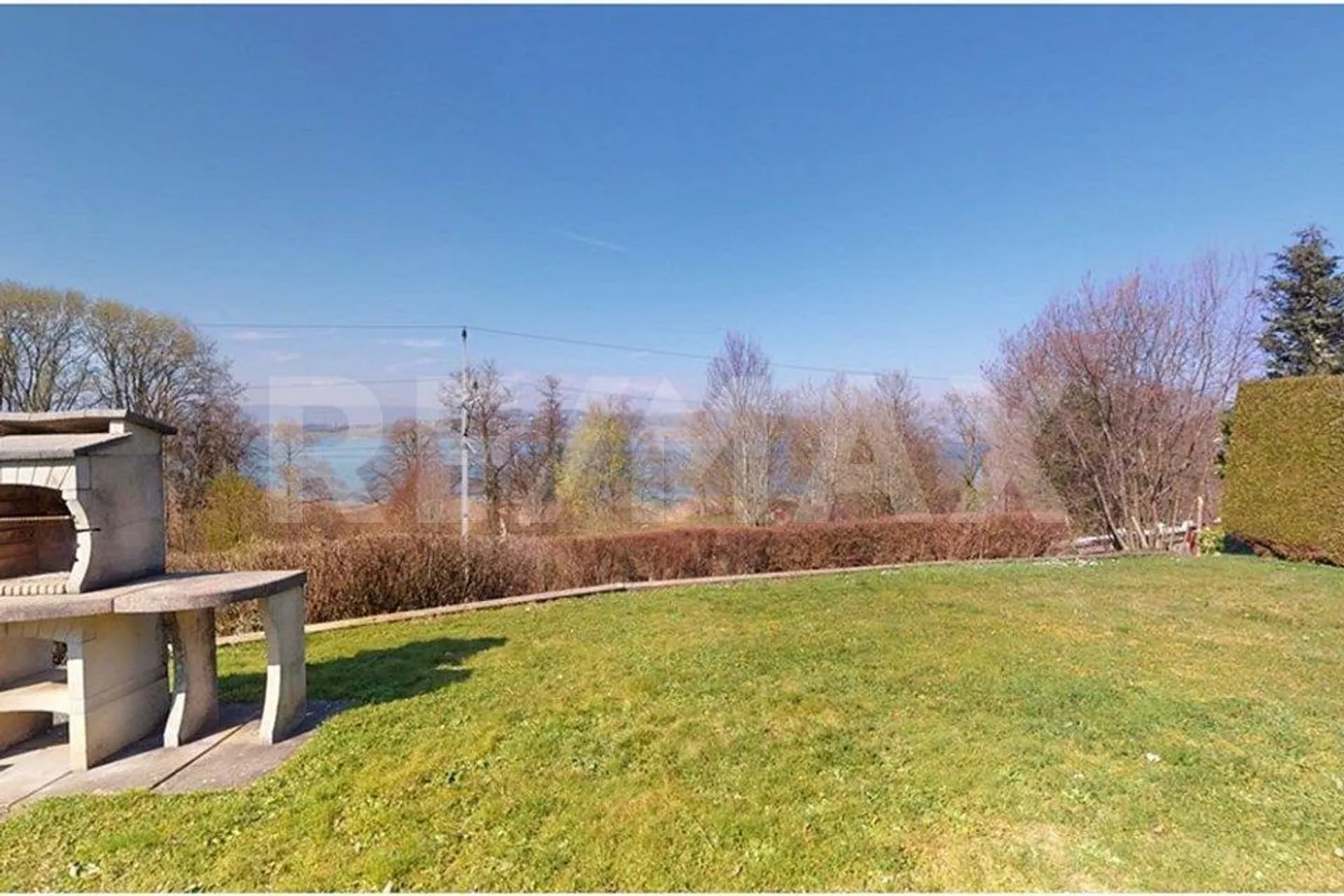 Paradiso con vista sul lago di Murten – due appartamenti, giardino e altro... - Foto 1 di 13