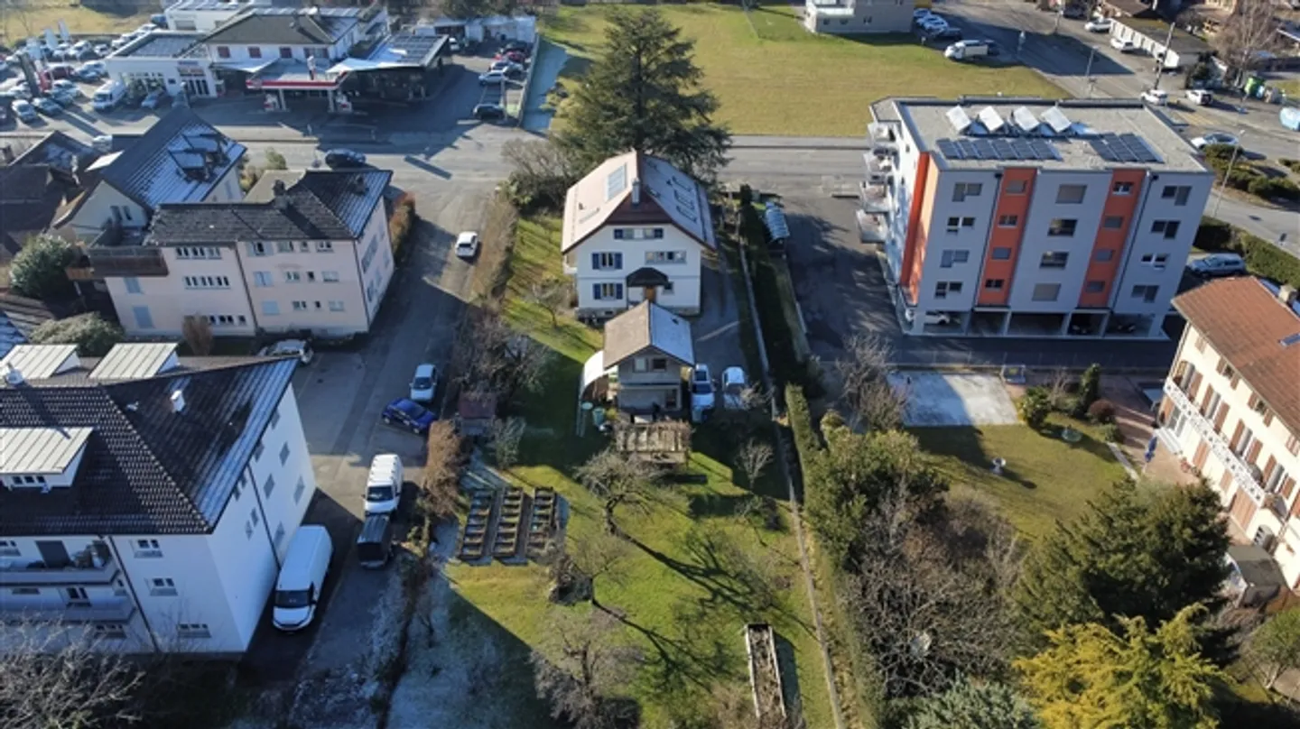 Terreno in vendita con potenziale di sviluppo! - Foto 5 di 5