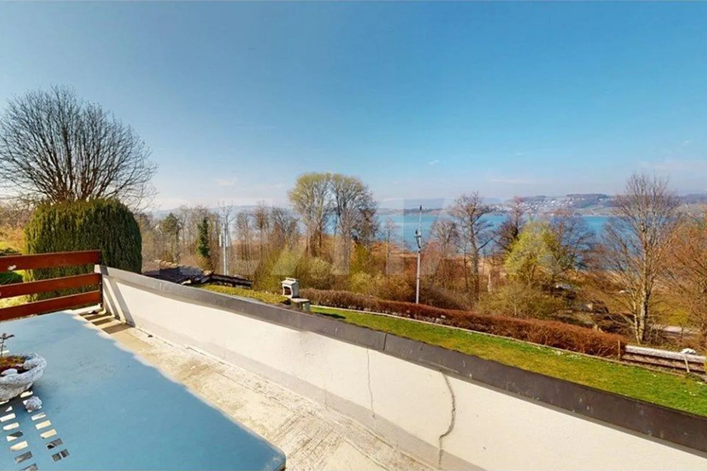 Paradiso con vista sul lago di Murten – due appartamenti, giardino e altro... - Foto 8 di 13