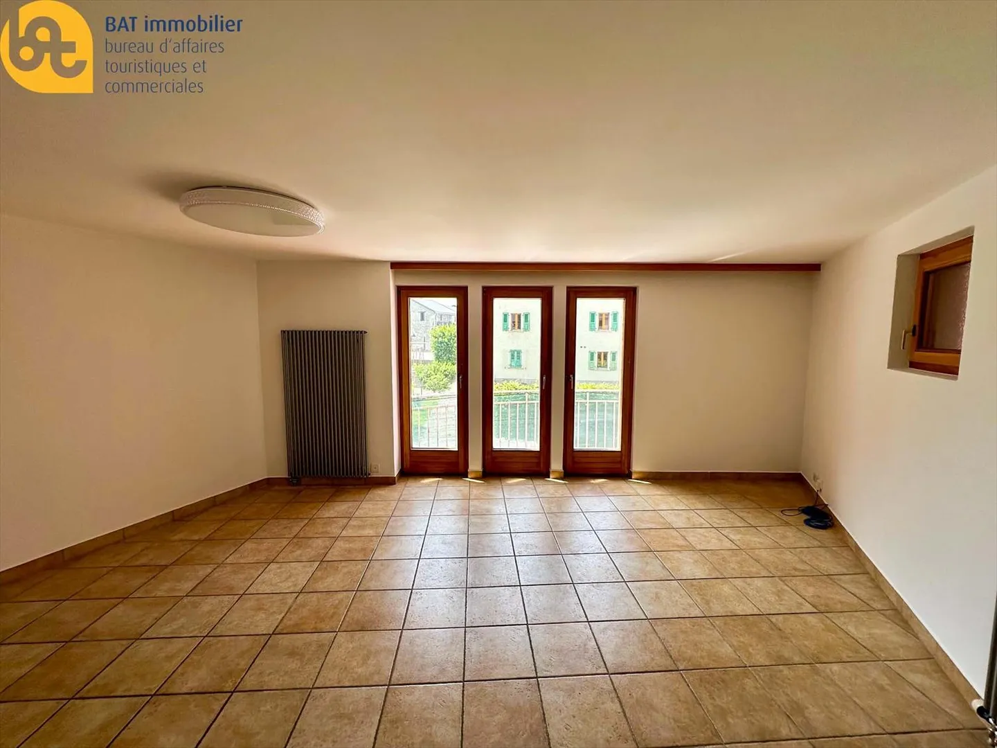 Incantevole duplex di 3,5 locali al 1° piano - Chippis - Foto 3 di 13