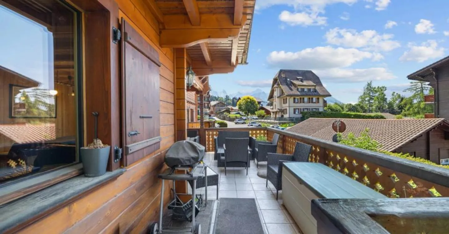 Appartement en duplex avec 5 pièces au centre du village ! - Photo 5 sur 11