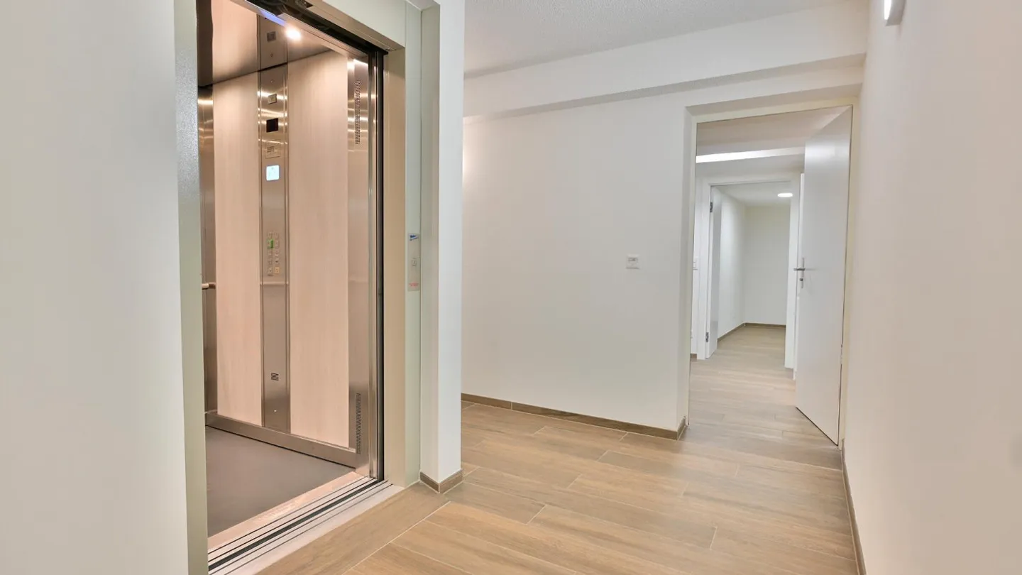 Maison multi-familiale rénovée - Photo 4 sur 12