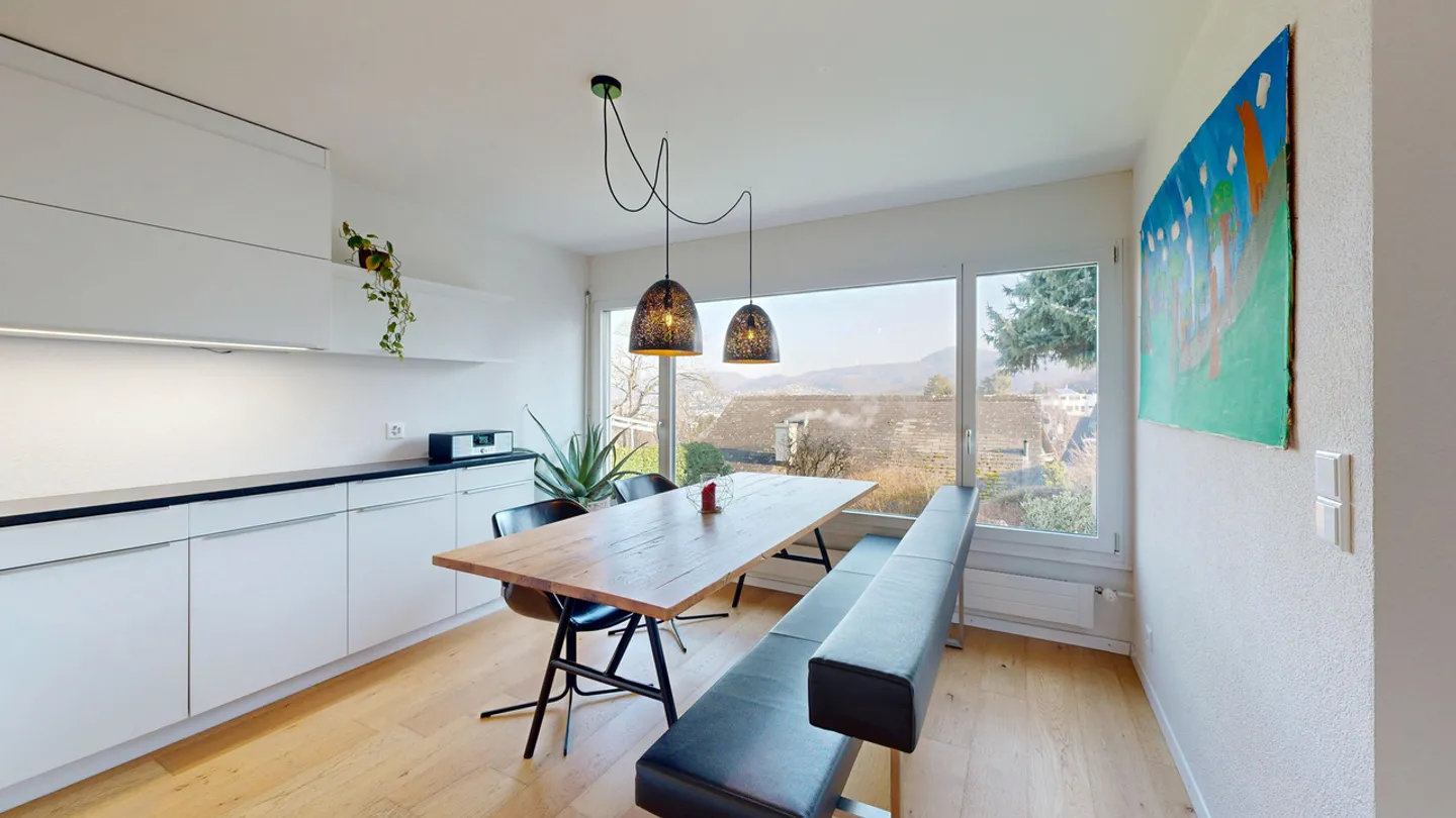 Renovated 5.5-room single-family house with magnificent views - Photo 3 of 25