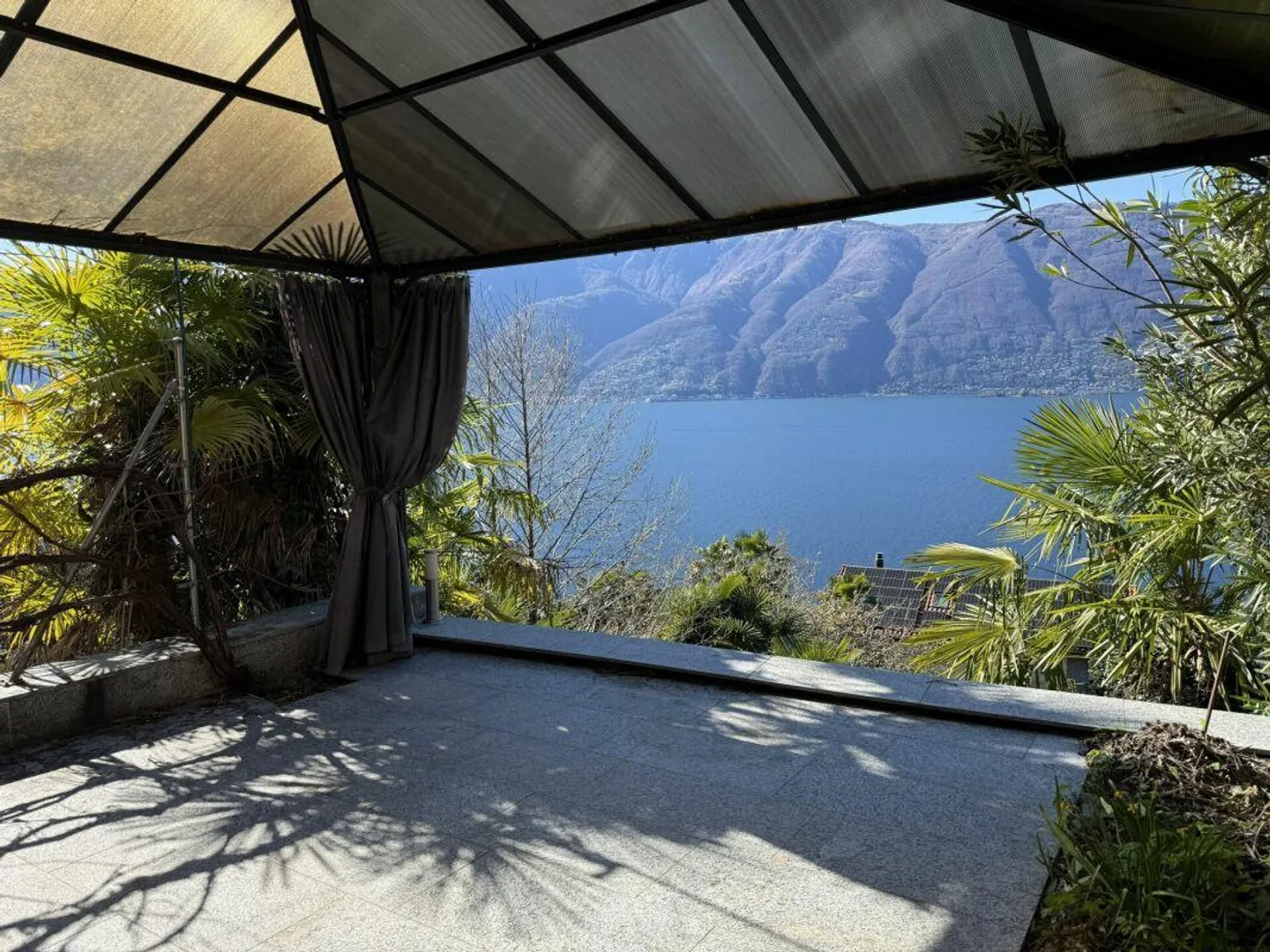 Spacious House in Idyllic Location - Photo 9 of 9
