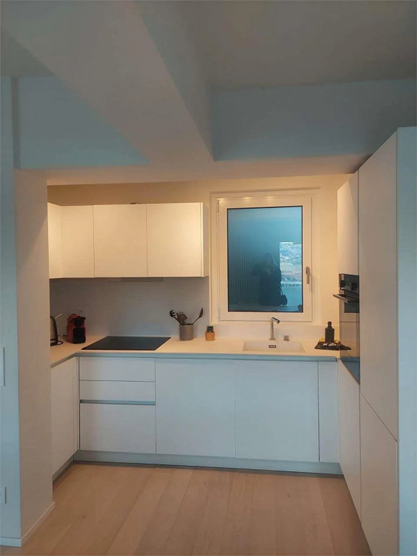 2473_Montagnola, appartamento ristrutturato di 4,5 locali con vista lago - Foto 2 di 11