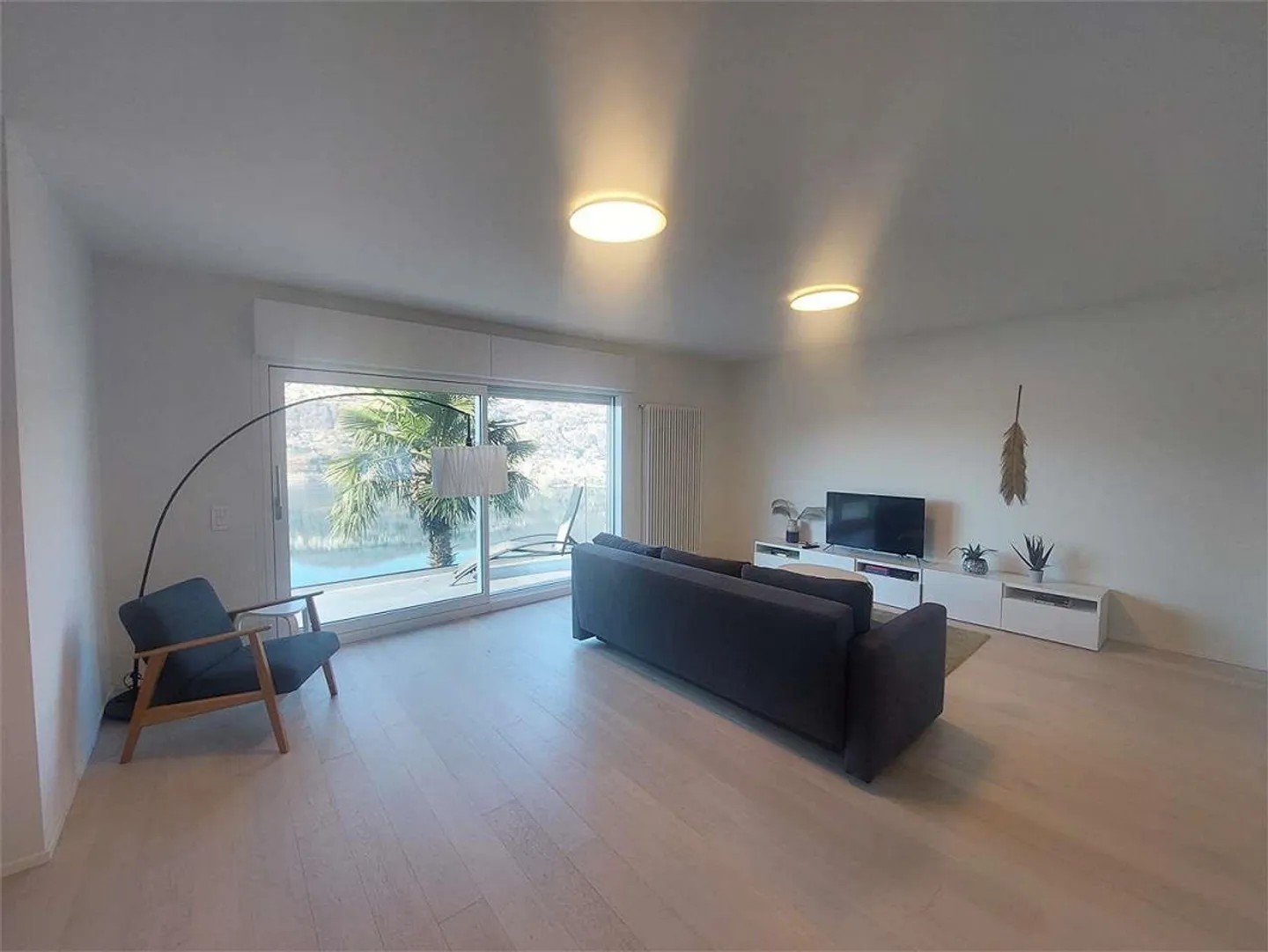 2473_Montagnola, appartamento ristrutturato di 4,5 locali con vista lago - Foto 4 di 11
