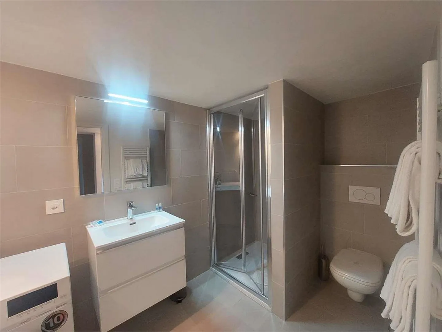 2473_Montagnola, appartamento ristrutturato di 4,5 locali con vista lago - Foto 7 di 11