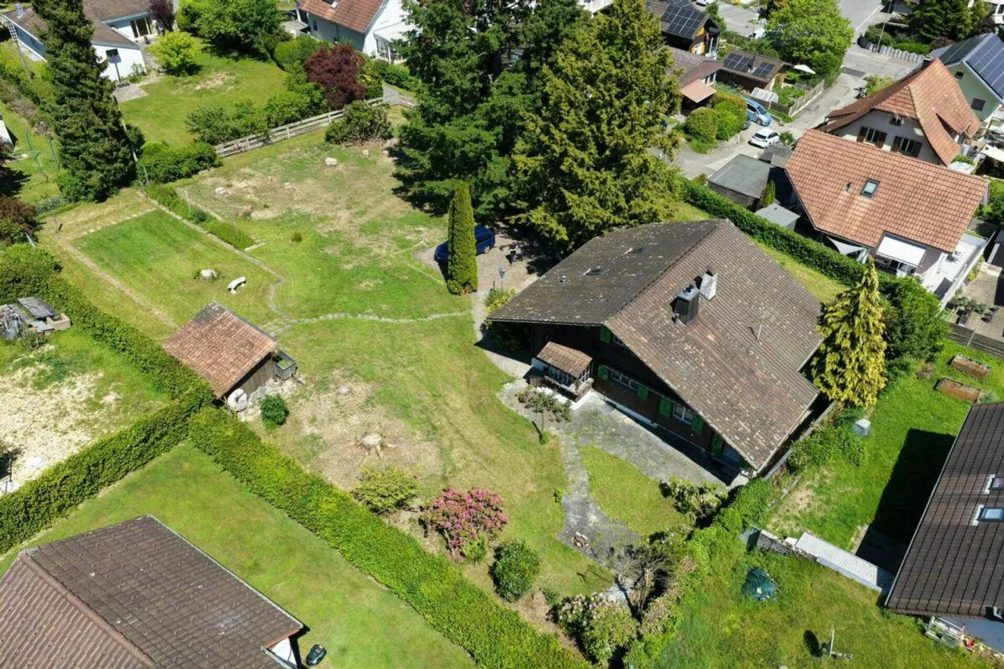 CHALET WITH CHARM, LOTS OF LAND AND GREAT POTENTIAL - Photo 5 of 13