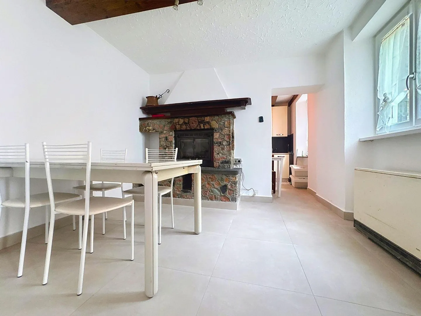 NEW PRICE, A REDDITO, A FEW STEPS FROM THE LAKE - Photo 1 of 9