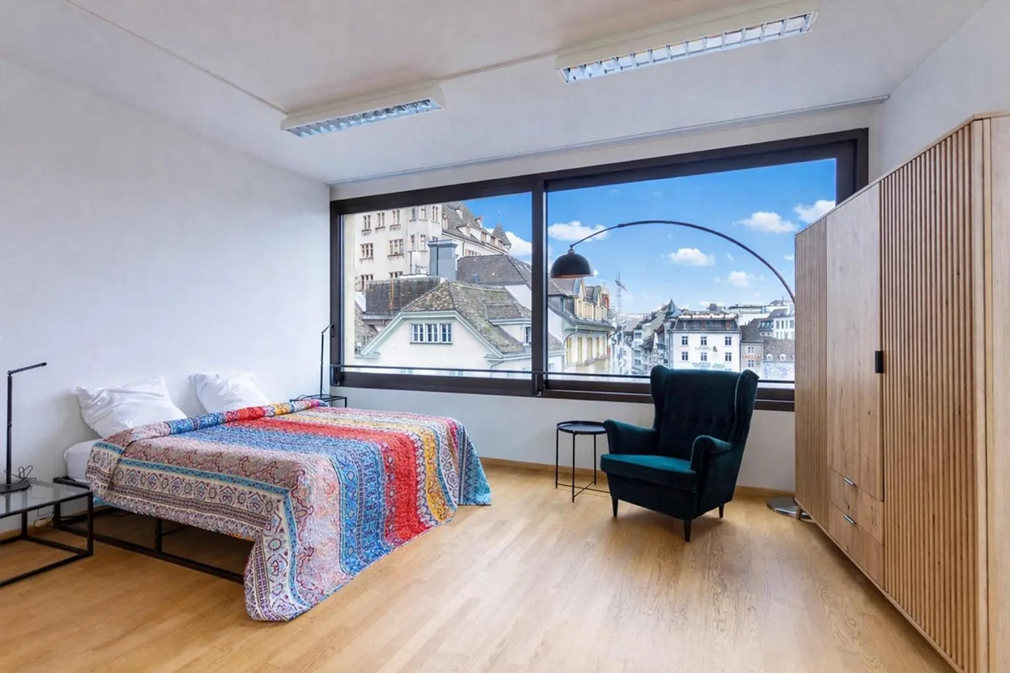 Studio 1 pièce meublé au cœur de Bâle entre Barfüsserplatz ... - Photo 1 sur 6