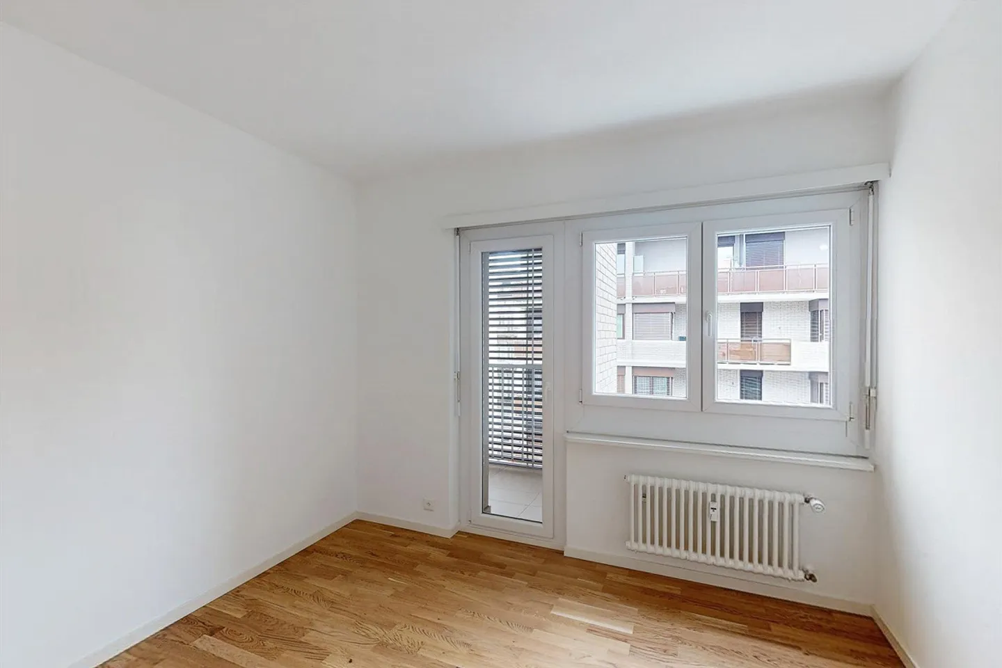 Appartement à louer - Photo 3 sur 8