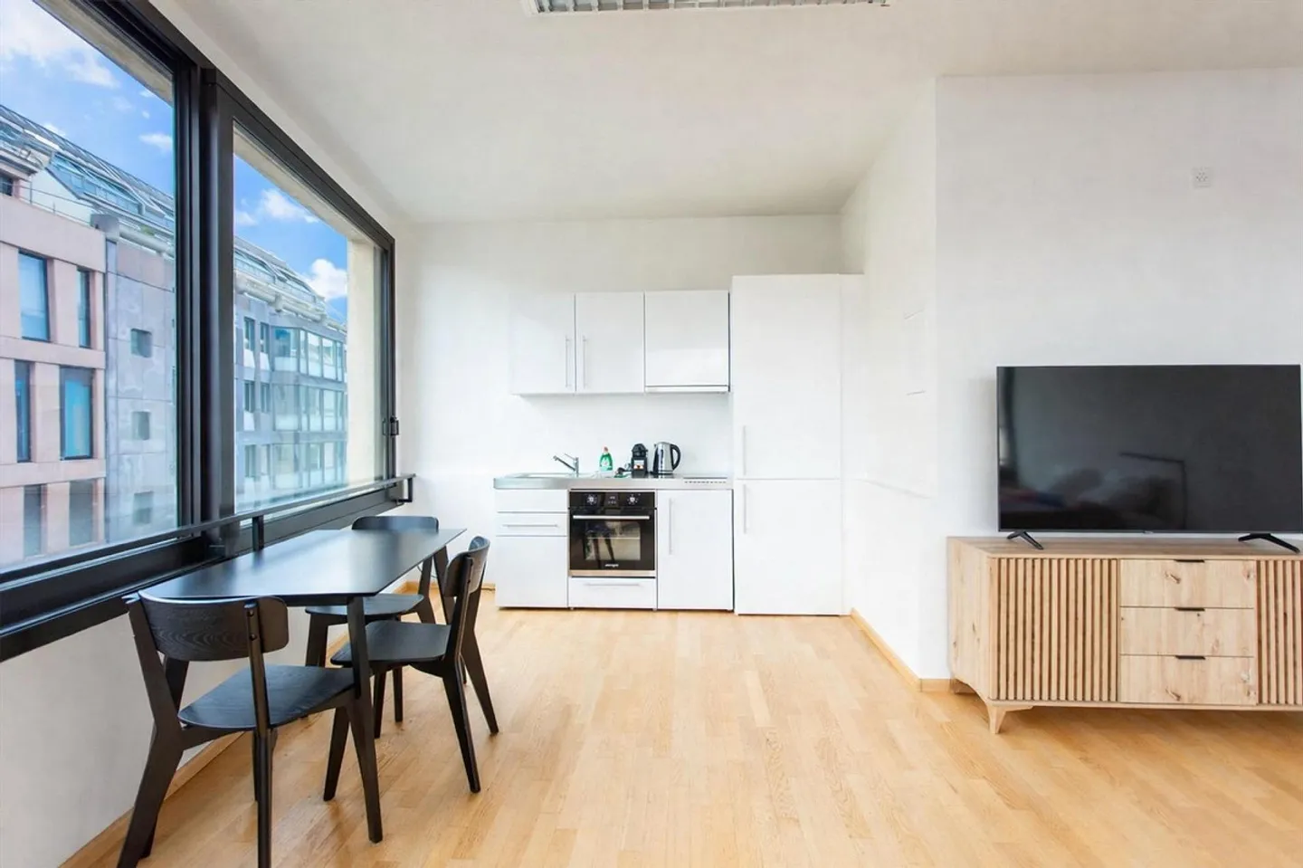 Studio 1 pièce meublé au cœur de Bâle entre Barfüsserplatz ... - Photo 4 sur 6