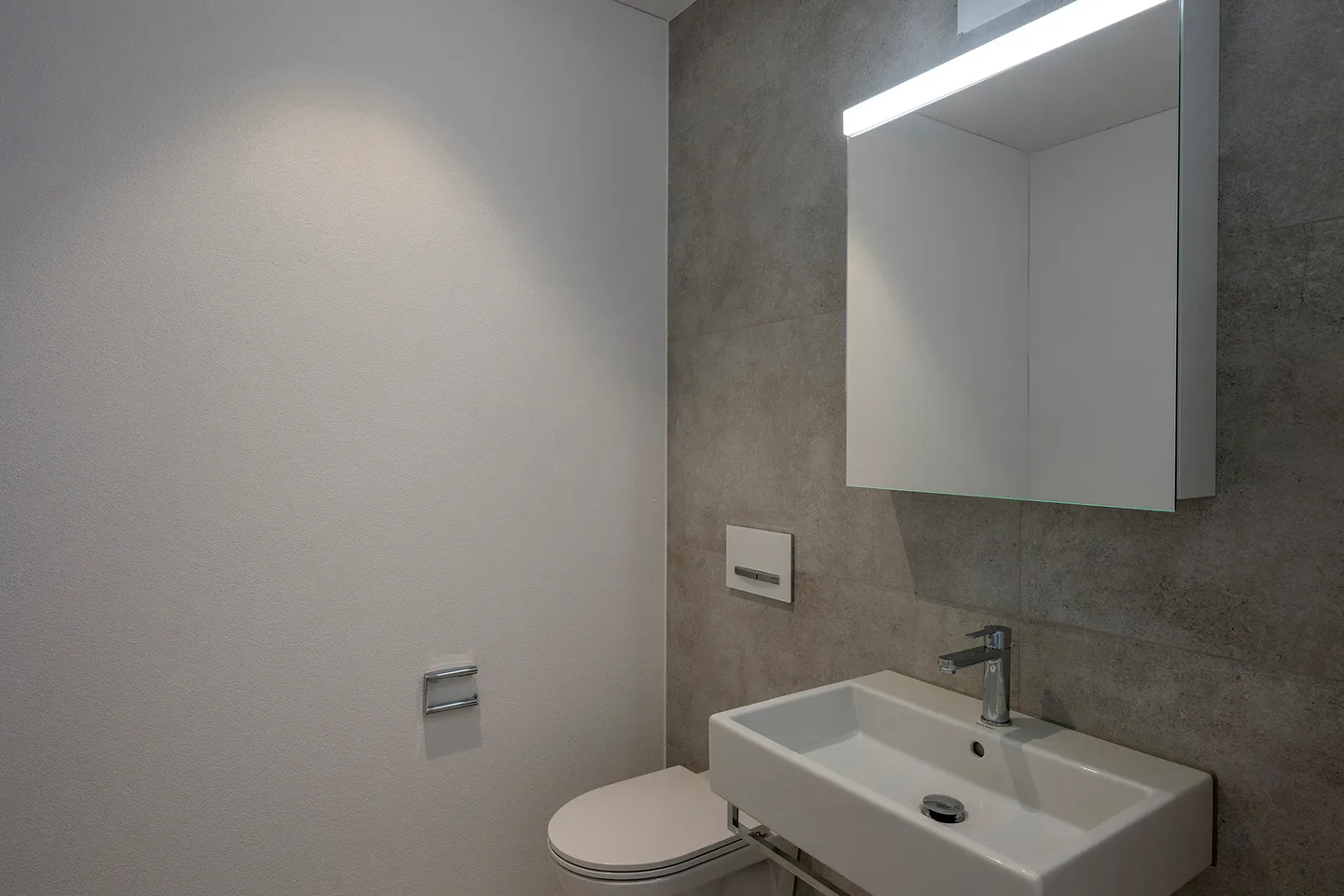 New building in Gossau with retail spaces on the ground floor - Photo 4 of 13