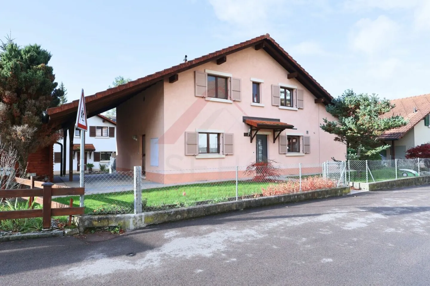 Porrentruy - außergewöhnliche Villa mit Pool & Jacuzzi, 238 m² Wohnfläche, unabhängige Wohnung und Grundstück von 1.248 m² - Foto 19 von 19