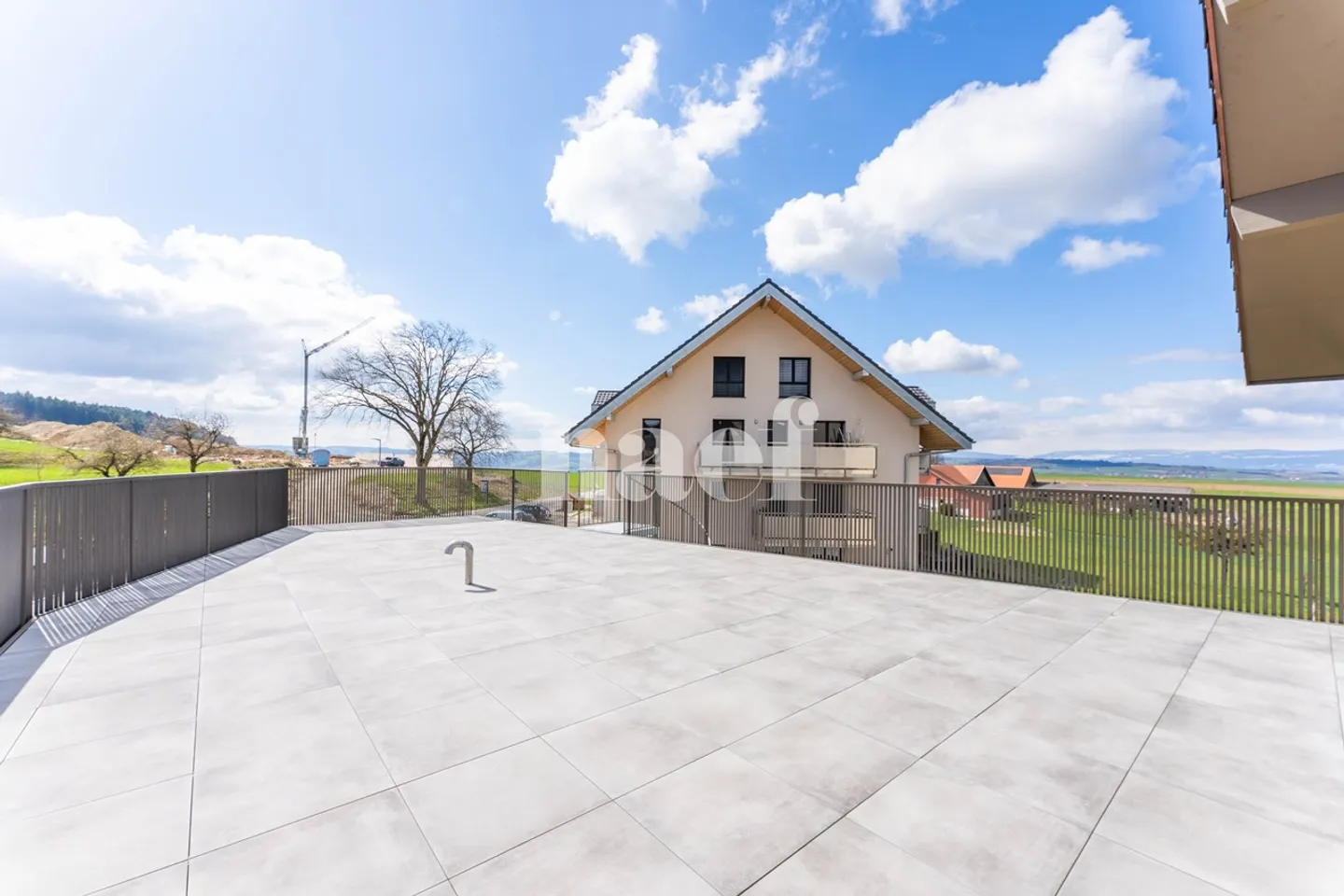 Neue 5.5-Zimmer-Duplexwohnung mit großer Terrasse und Balkon zum Verkauf in Prévonloup - Foto 9 von 10