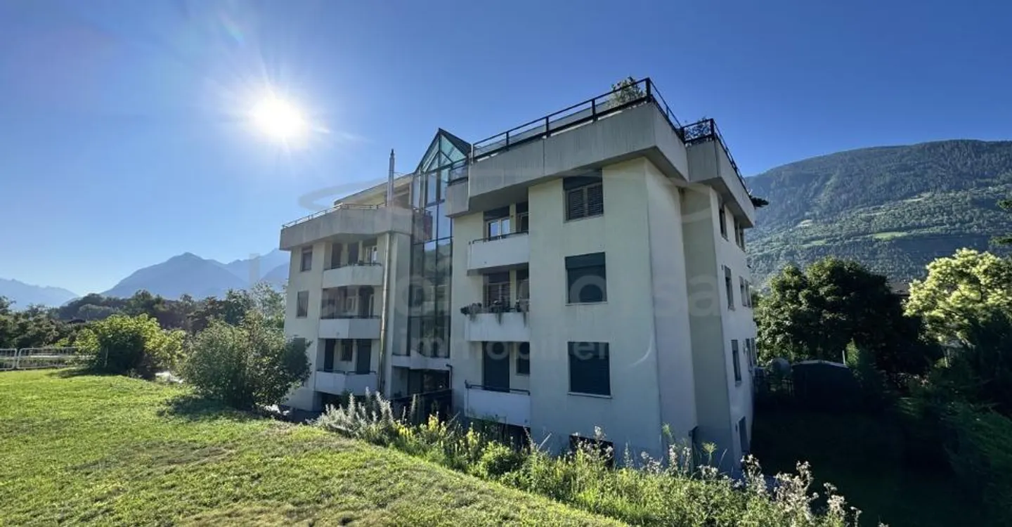 Charmant appartement 2,5 pièces - Photo 1 sur 6