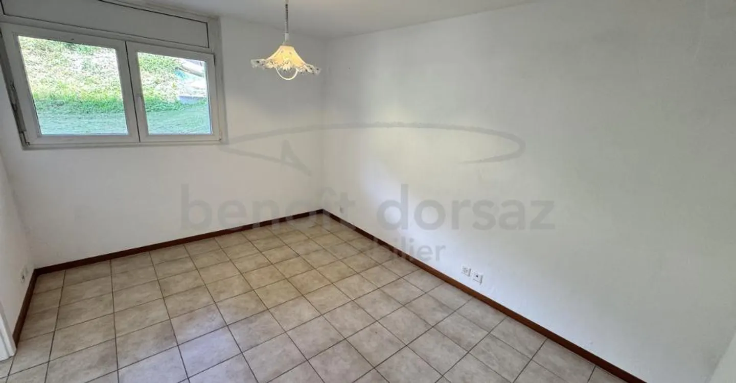 Charmant appartement 2,5 pièces - Photo 4 sur 6