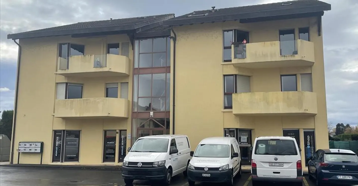 Magasin à louer - Photo 3 sur 13