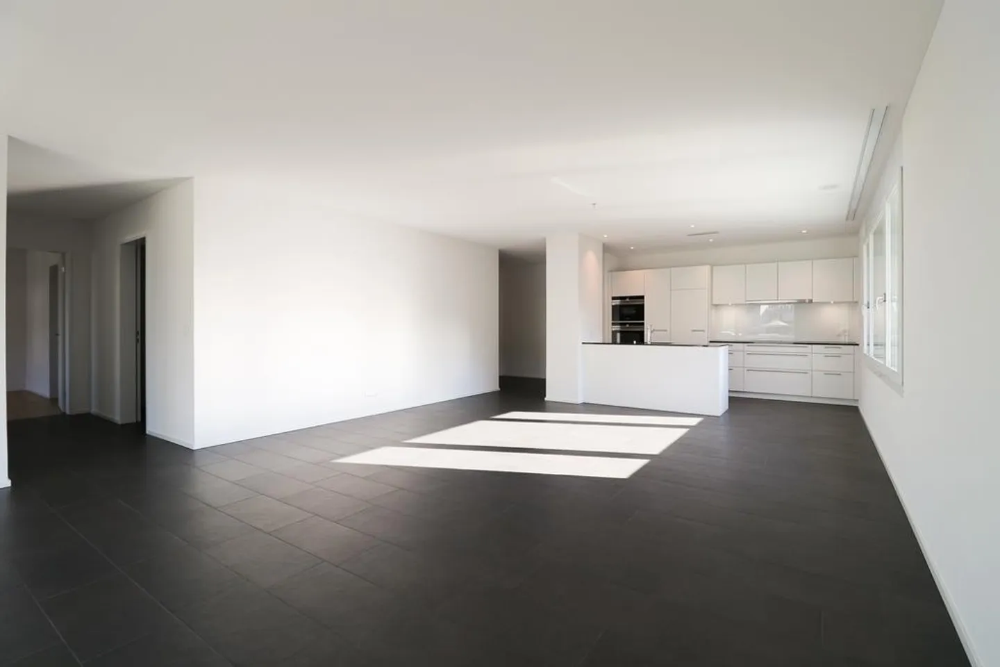 Spacious 3.5 room apartment for rent from 01.09.2026! - Photo 2 of 7