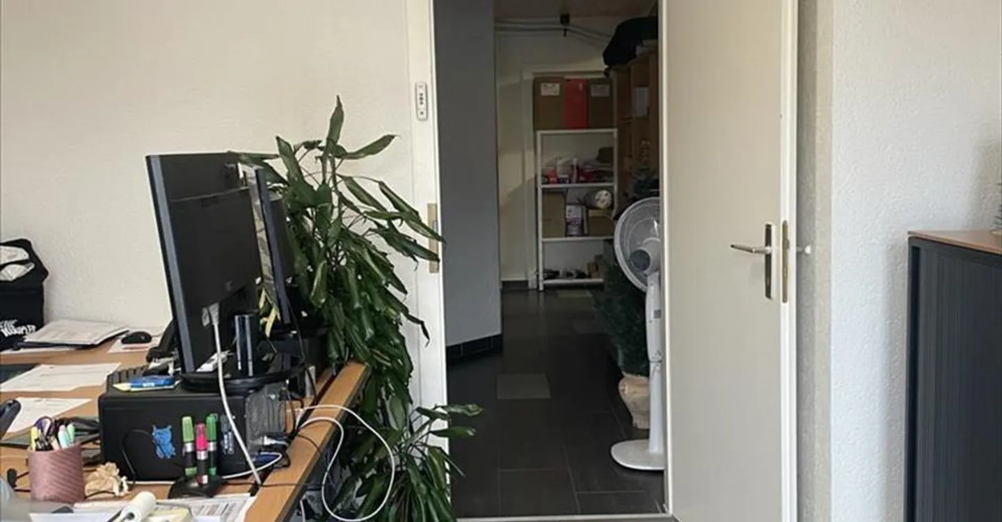 Magasin à louer - Photo 9 sur 13