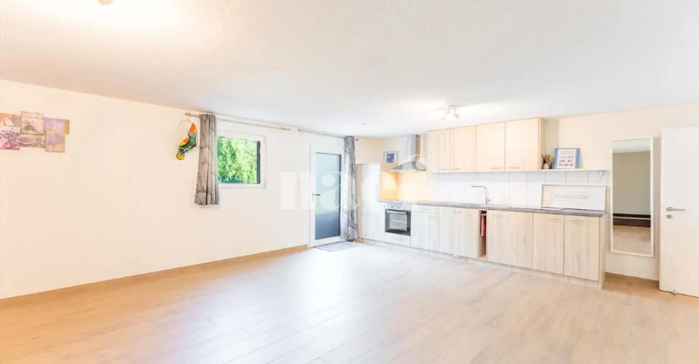 Villa familiare luminosa di 5,5 stanze con studio indipendente e spa - Foto 11 di 13