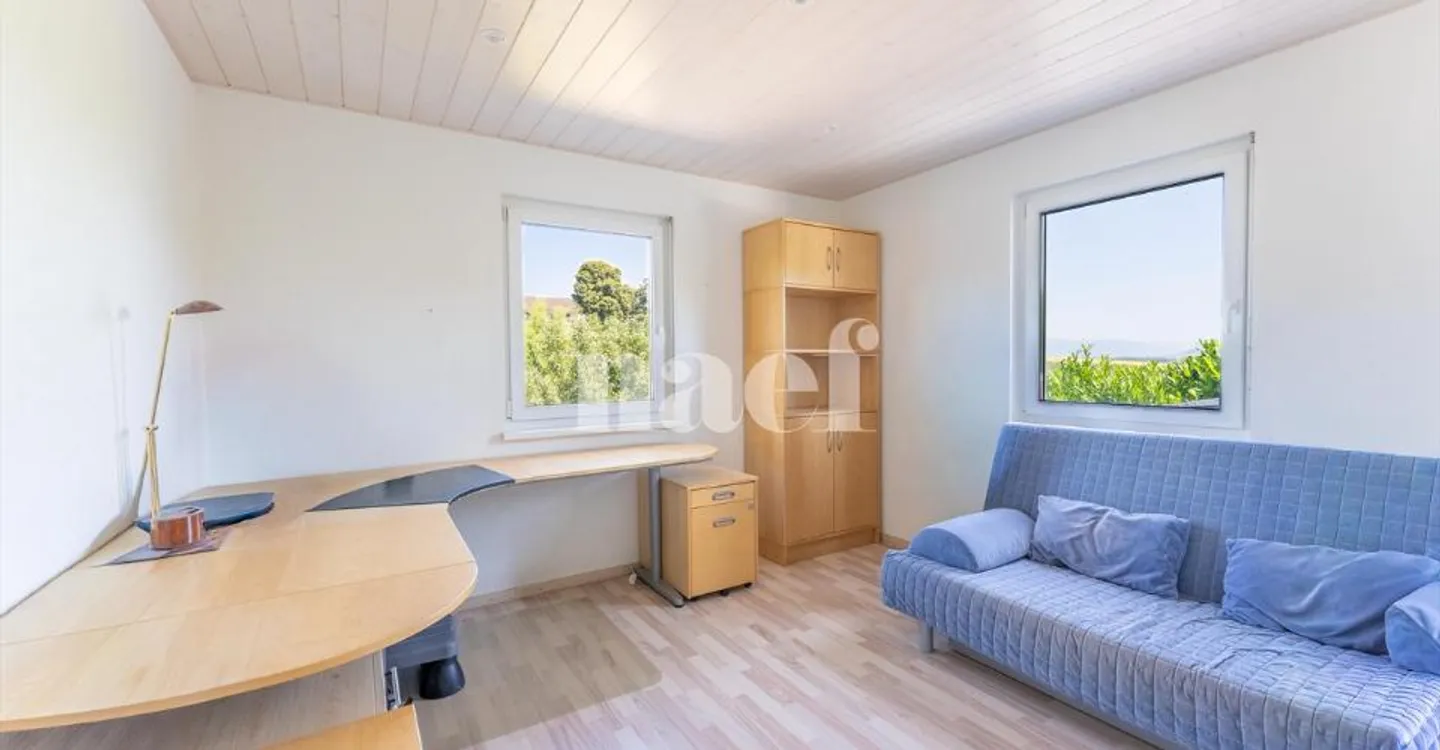 Villa familiare luminosa di 5,5 stanze con studio indipendente e spa - Foto 6 di 13