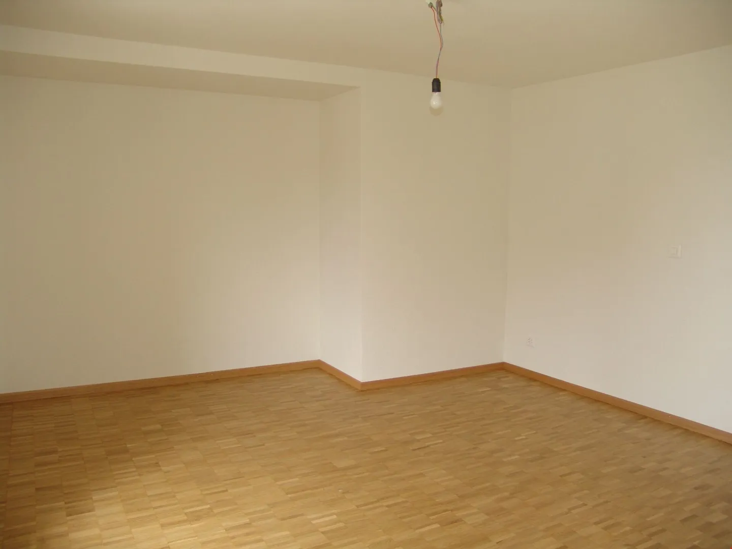 Appartement lumineux dans la vieille ville avec balcon - Photo 4 sur 6