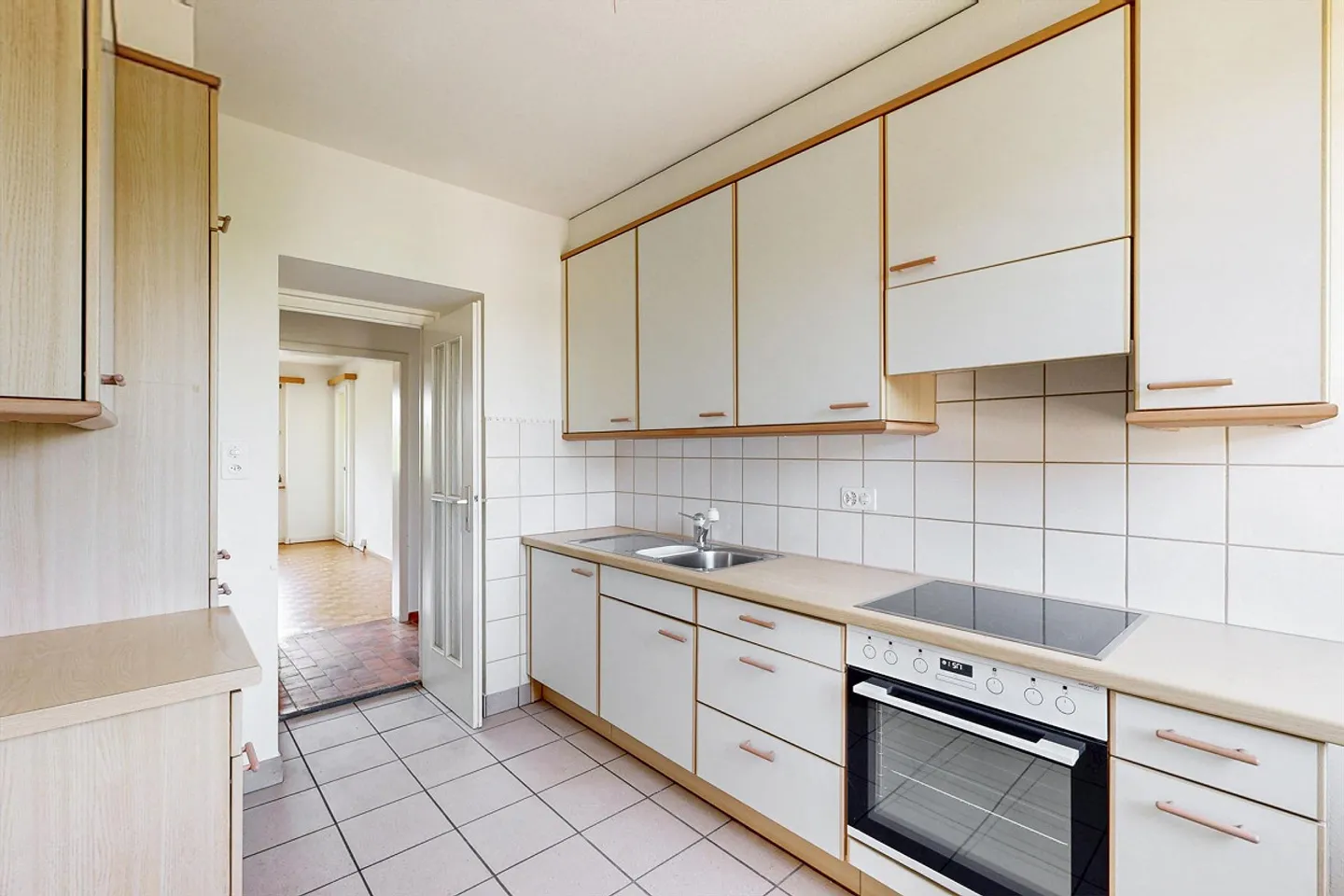 LOUER SANS CAUTION : Confort dans un emplacement central - Photo 2 sur 7