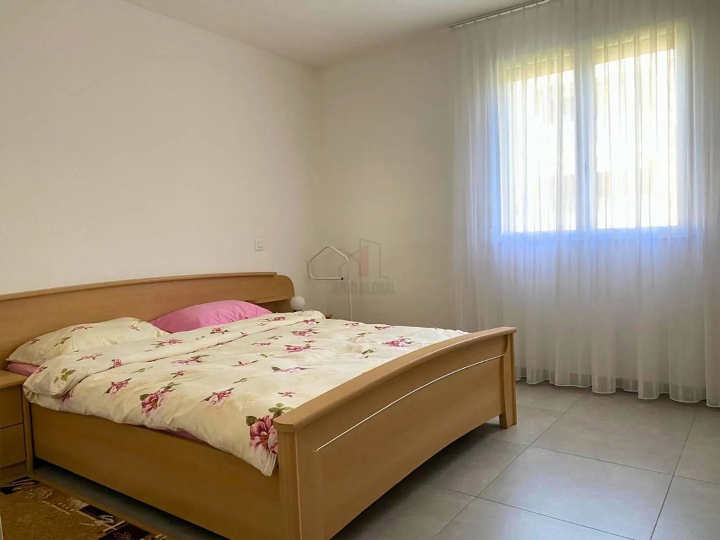 NEUER PREIS!! EINEN STEINWURF VOM SEE ENTFERNT. LASS ES DIR NICHT ENTGEHEN! - Foto 7 von 10