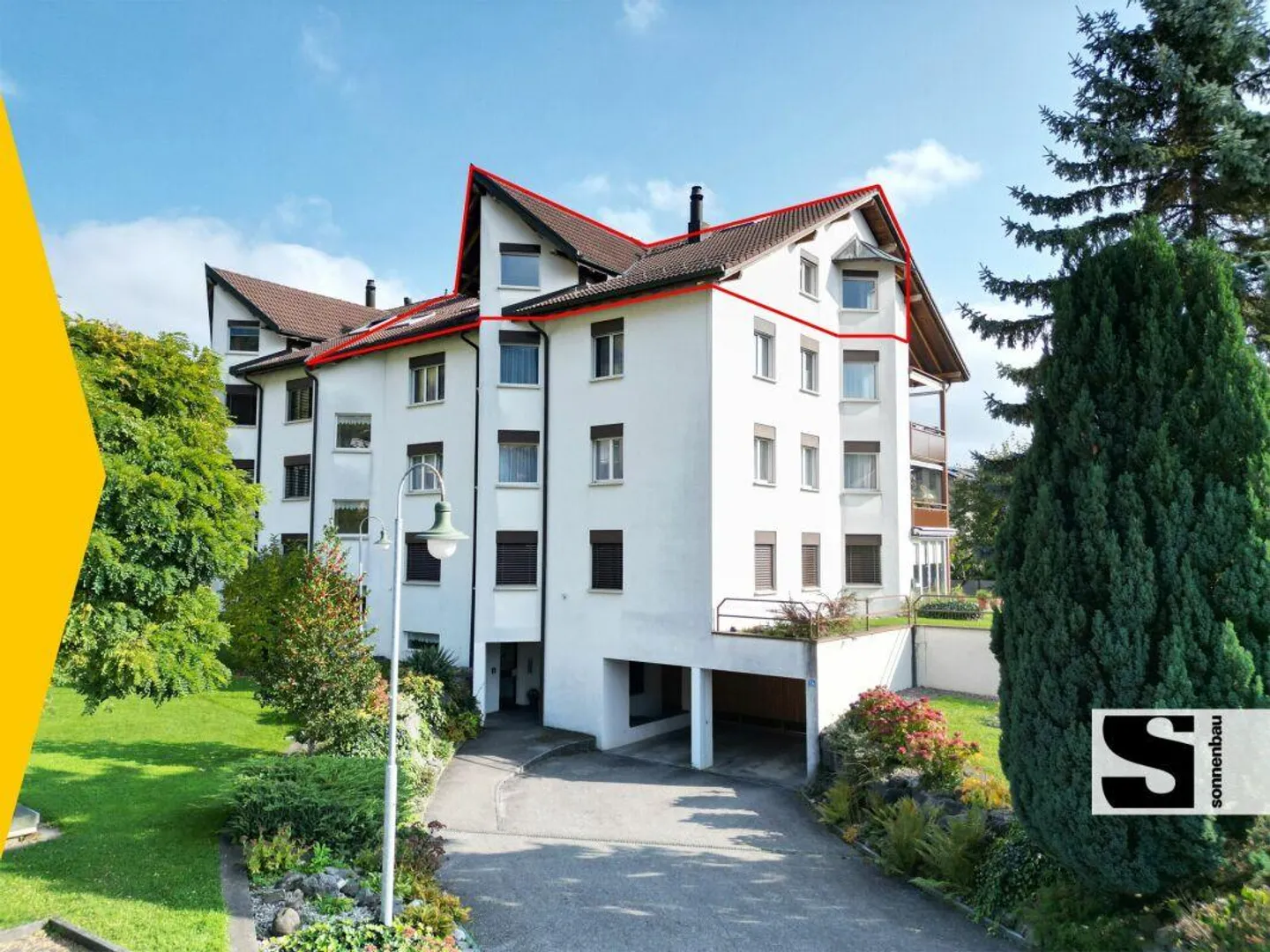 Appartement sous les combles de 5,5 pièces avec vue imprenable - Photo 1 sur 13