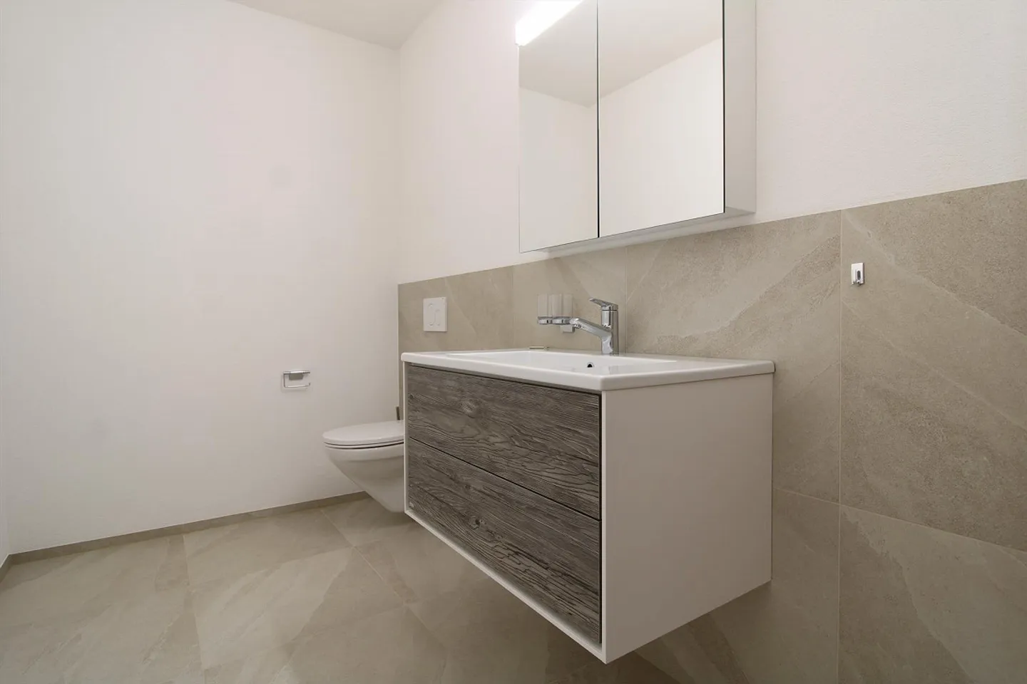 Appartement moderne avec vue sur le lac - Photo 20 sur 20