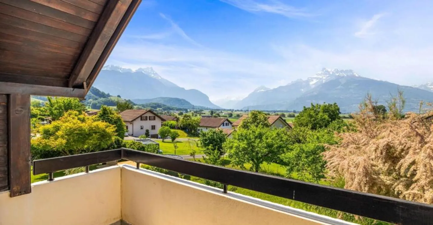 MAGNIFIQUE VILLA JUMELÉE AVEC GRAND JARDIN PAYSAGER. COUP DE CŒUR ASSURÉ ! - Photo 12 sur 12