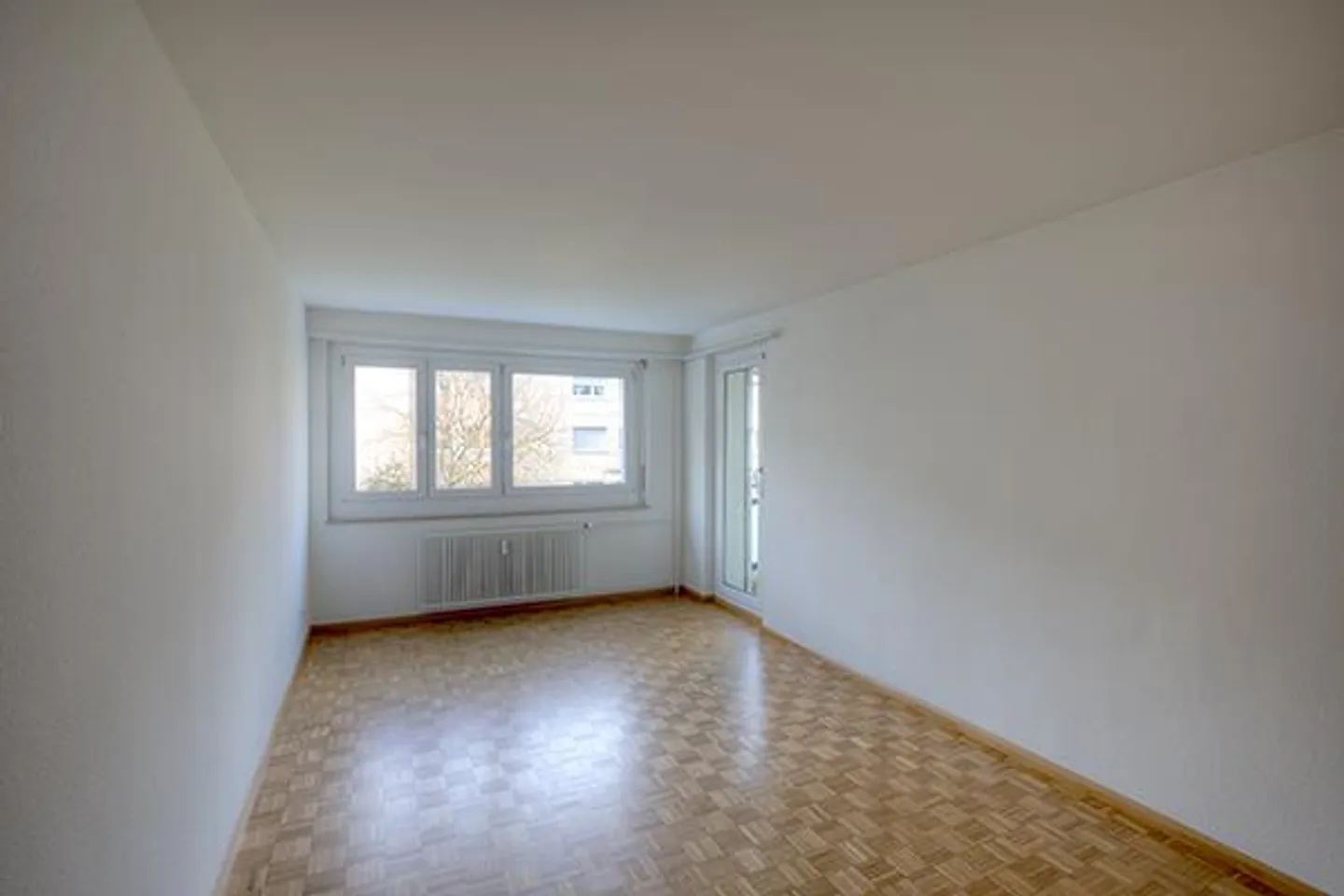 Living in beautiful Birsfelden - Photo 3 of 7