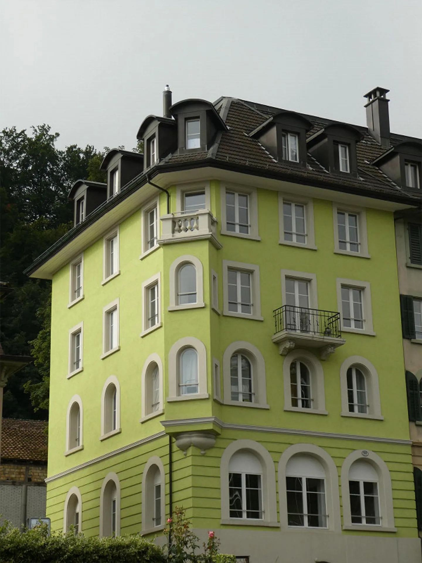 Outdoor parking space Bernstrasse 63, 6003 Lucerne - Photo 1 of 1