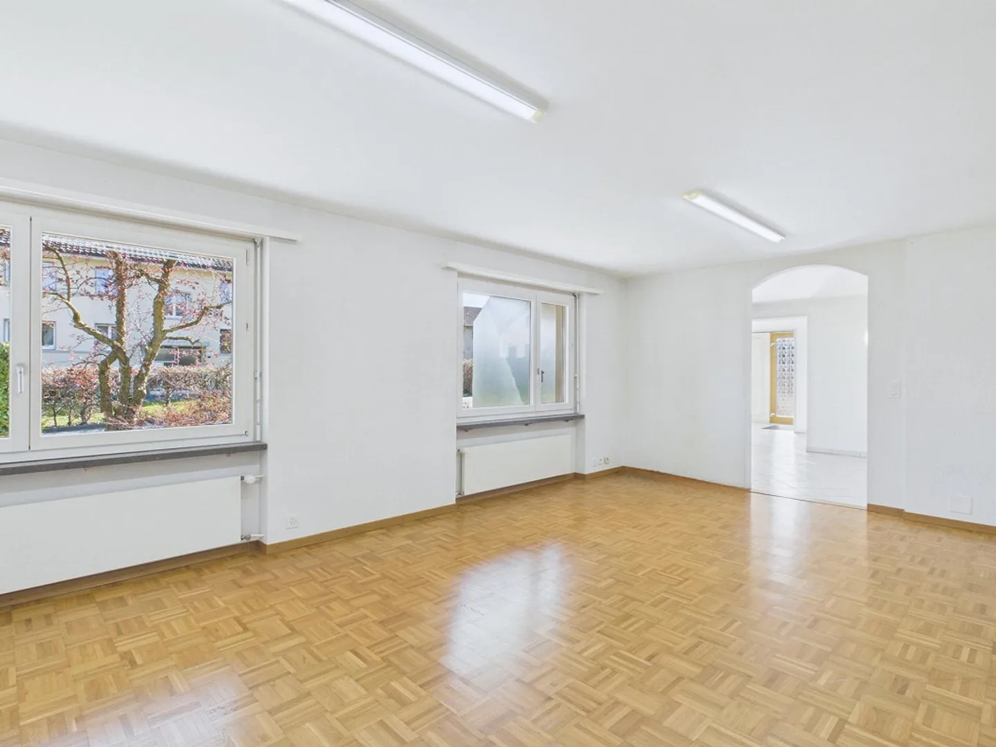 Proprietà ben tenuta con due unità abitative e utilizzo versatile... - Foto 11 di 14