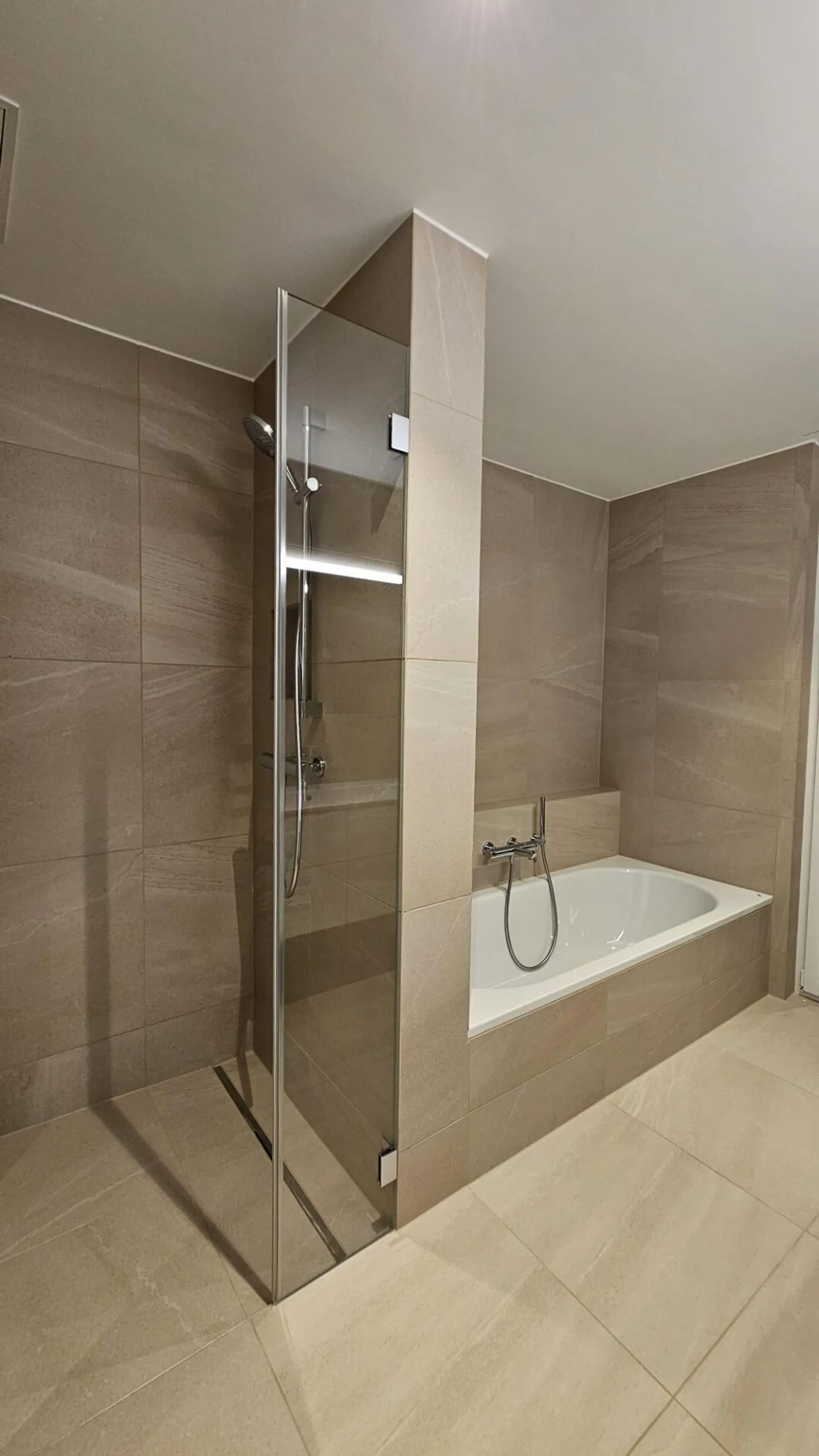 Vivre sur l'ancienne pente de vigne à Stäfa - Photo 8 sur 12