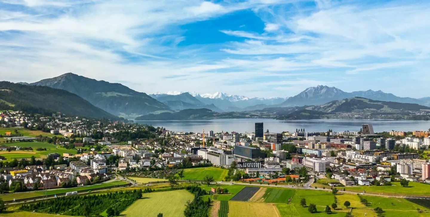 Votre siège dans le canton de Zoug - Photo 1 sur 5