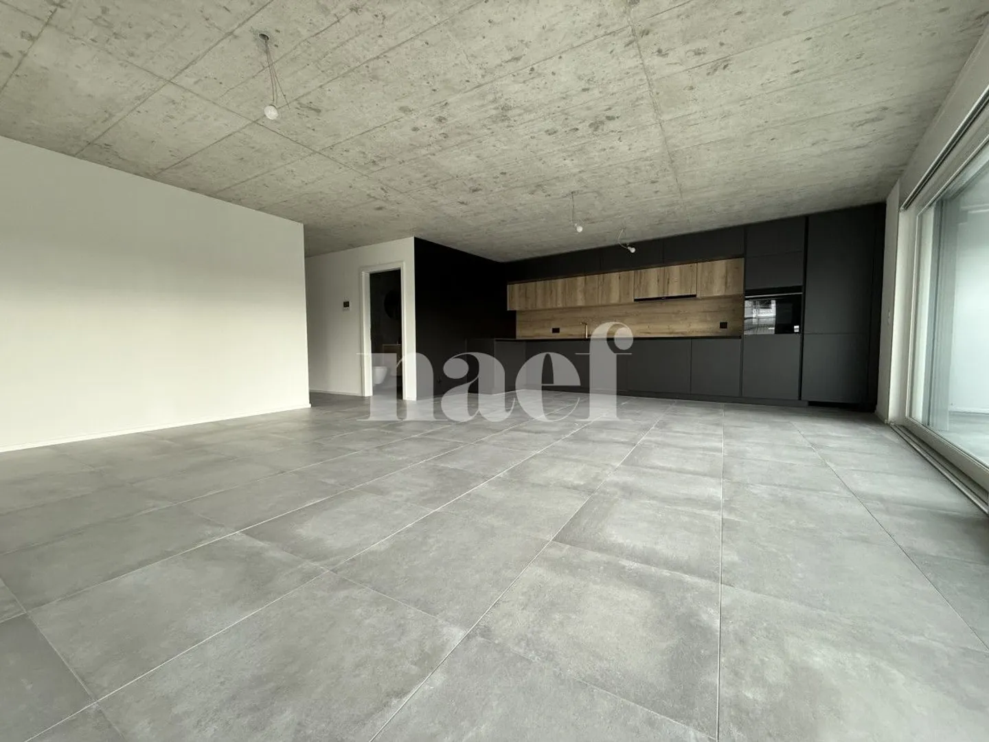 4.5 Room Apartment - Photo 2 of 11
