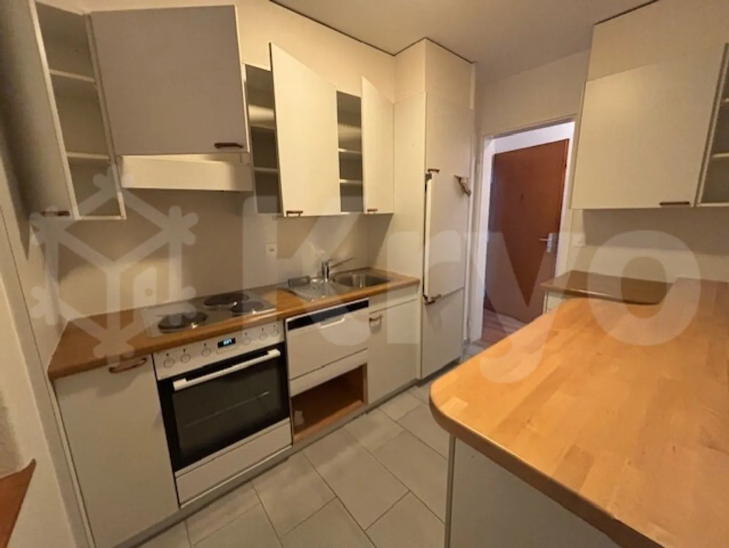 Appartamento di 3,5 locali in quartiere soleggiato in affitto - Foto 3 di 8