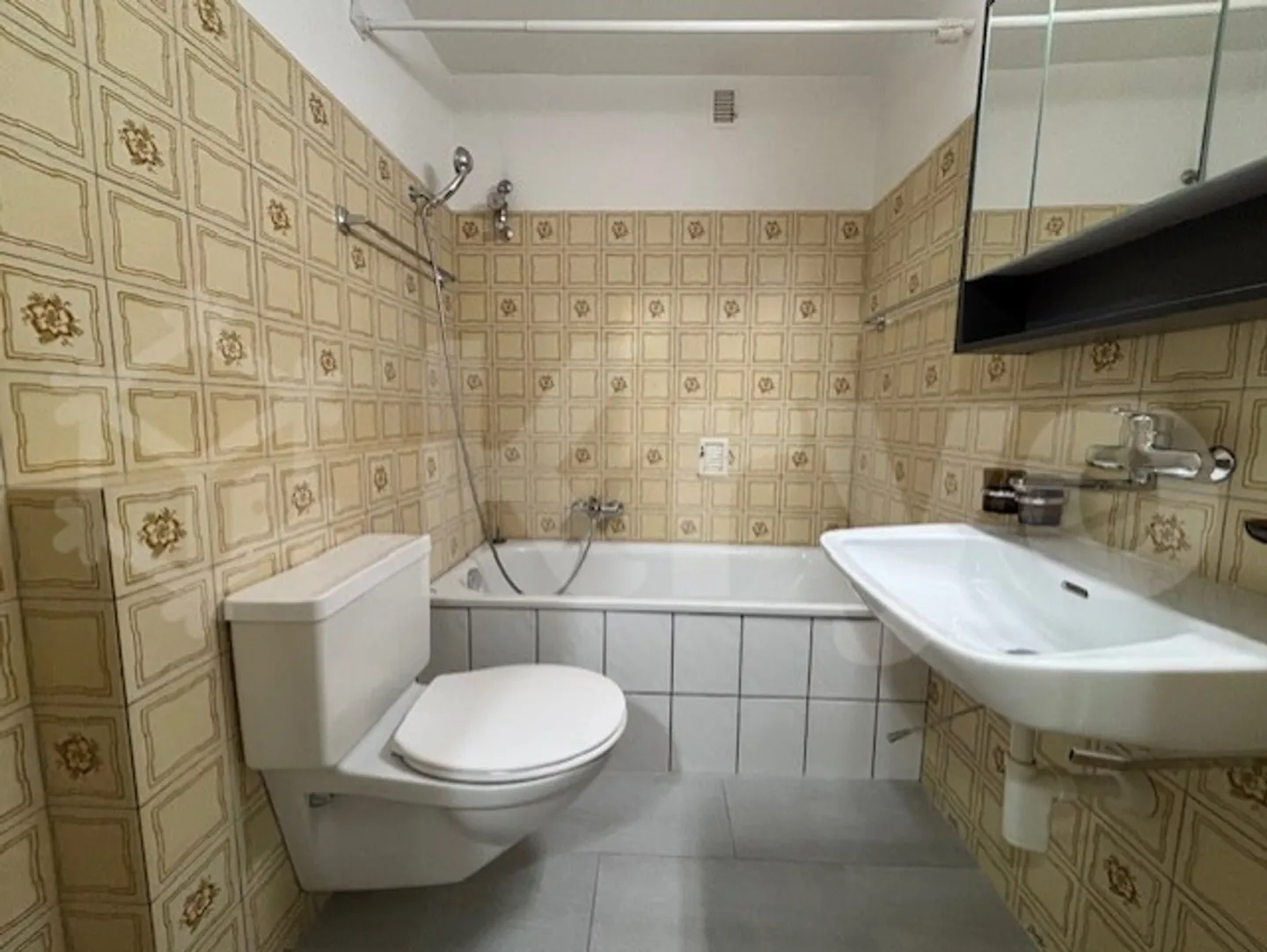 Appartamento di 3,5 locali in quartiere soleggiato in affitto - Foto 7 di 8