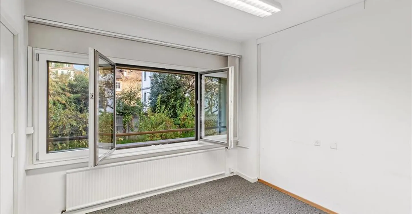 Mischgenutztes Gebäude mieten - Foto 3 von 13